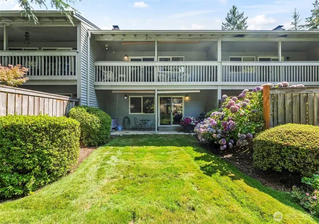 Photo 2 of Sale Pending at 5527 Bridgeport Way W #C, University Place, WA 98467 | MLS# NWM2565855 | Listing updated on 2026-09-25