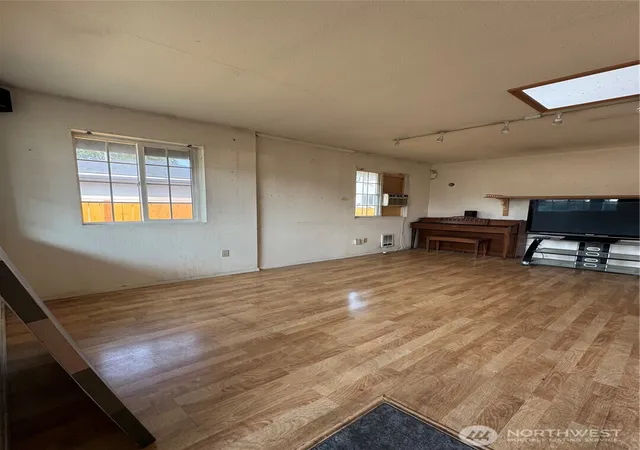 Photo 3 of Sale Pending at 5712 S Augusta St, Seattle, WA 98178 | MLS# NWM2565870 | Listing updated on 2026-09-28