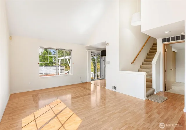 Photo 3 of Single family home for sale at 10914 SE 169th Place, Renton, WA 98055 | MLS# NWM2565874 | Listing updated on 2026-09-23