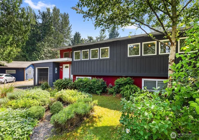 Photo 1 of Sale Pending at 21043 Ne 91st Street, Redmond, WA 98053 | MLS# NWM2565885 | Listing updated on 2026-08-15