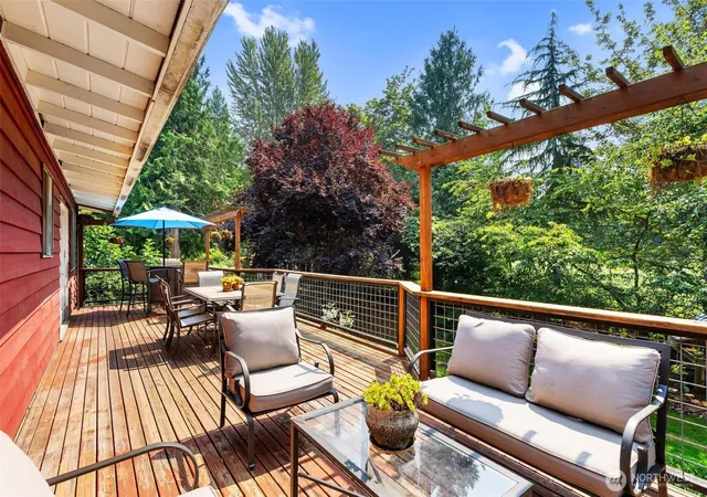 Photo 3 of Sale Pending at 21043 Ne 91st Street, Redmond, WA 98053 | MLS# NWM2565885 | Listing updated on 2026-08-15