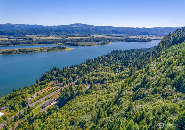 Photo 4 of Land for sale at 1669 E Sr 4 Ave, Cathlamet, WA 98612 | MLS# NWM2565900 | Listing updated on 2026-09-23