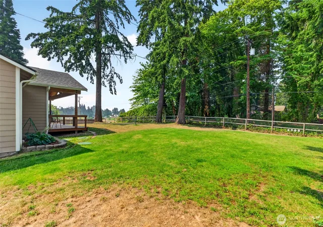 Photo 3 of Sale Pending at 10516 36th Street E, Edgewood, WA 98372 | MLS# NWM2565909 | Listing updated on 2026-09-28