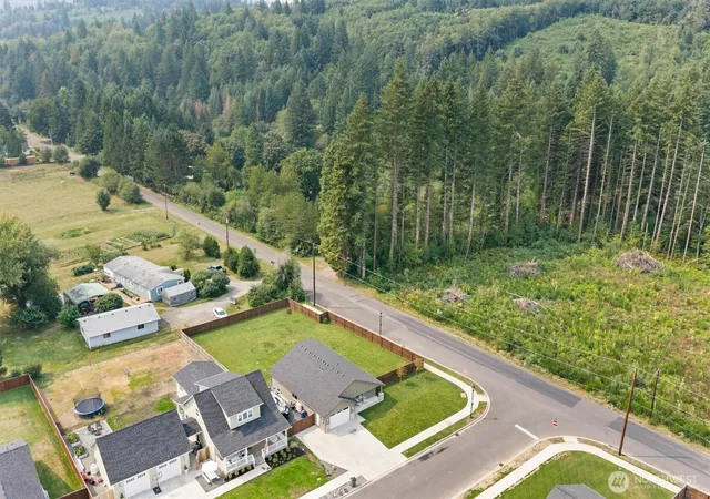 Photo 2 of Sale Pending at 211 W Oak St, Yacolt, WA 98675 | MLS# NWM2565926 | Listing updated on 2026-09-30