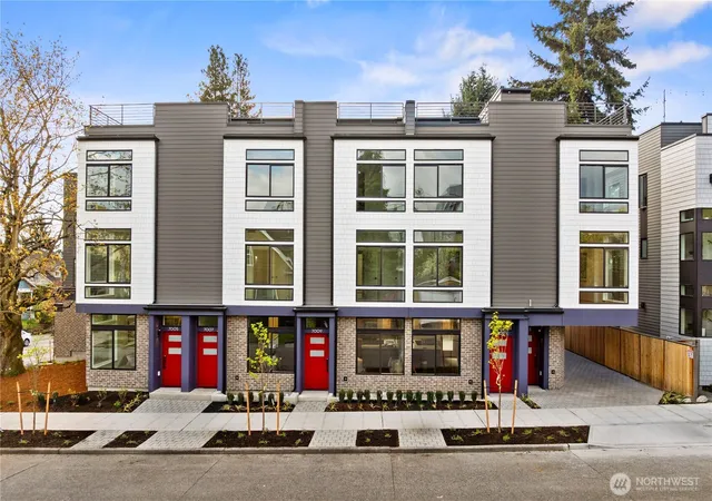 Photo 2 of Sale Pending at 7005 9th Avenue Ne, Seattle, WA 98115 | MLS# NWM2565929 | Listing updated on 2026-09-19