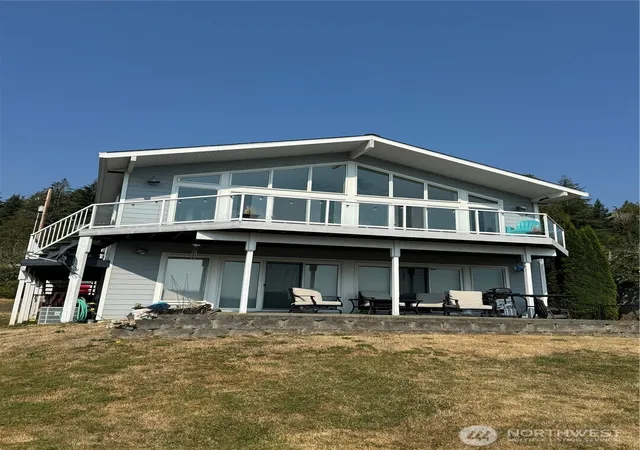 Photo 1 of Single family home for sale at 7360 E Grapeview Loop Rd, Allyn, WA 98524 | MLS# NWM2565940 | Listing updated on 2026-09-23