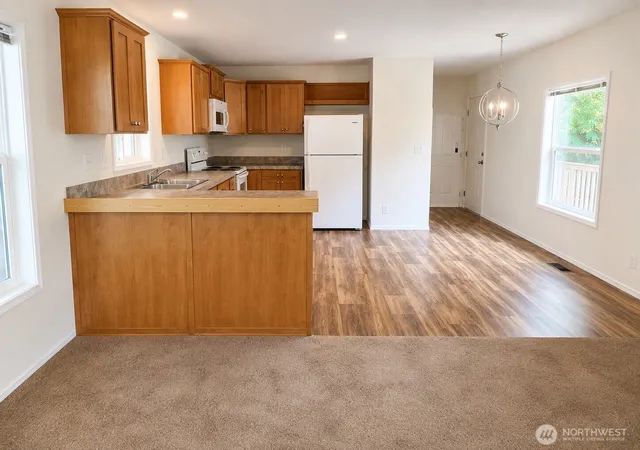 Photo 4 of Manufactured home for sale at 1111 Archwood Dr SW #354, Olympia, WA 98502 | MLS# NWM2565942 | Listing updated on 2026-09-23