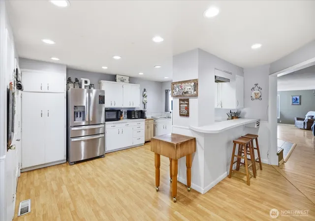 Photo 2 of Single family home for sale at 53355 Vonbergen Ln, Milton Freewater, OR 97862 | MLS# NWM2565950 | Listing updated on 2026-09-24