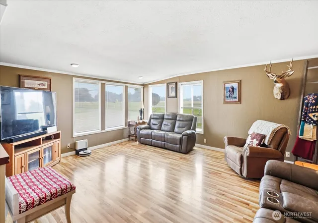 Photo 3 of Single family home for sale at 53355 Vonbergen Ln, Milton Freewater, OR 97862 | MLS# NWM2565950 | Listing updated on 2026-09-24