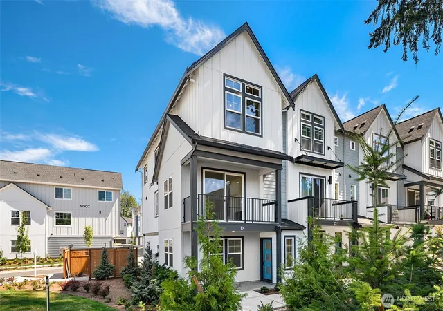 Photo 1 of Sale Pending at 20347 90th Drive Ne #D, Bothell, WA 98011 | MLS# NWM2565977 | Listing updated on 2026-09-27