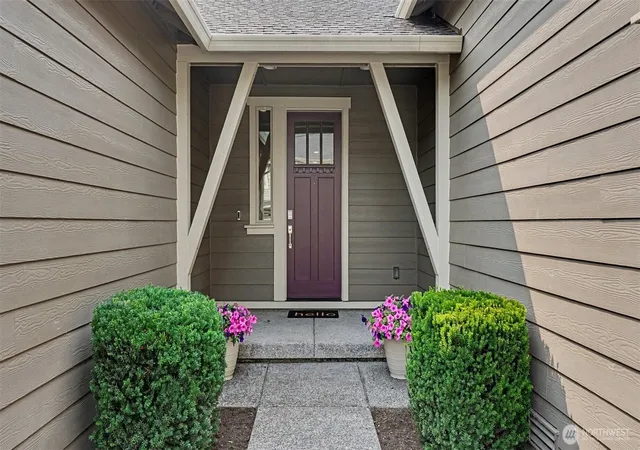 Photo 2 of Single family home for sale at 5015 327th Avenue Ne, Carnation, WA 98014 | MLS# NWM2565980 | Listing updated on 2026-10-02