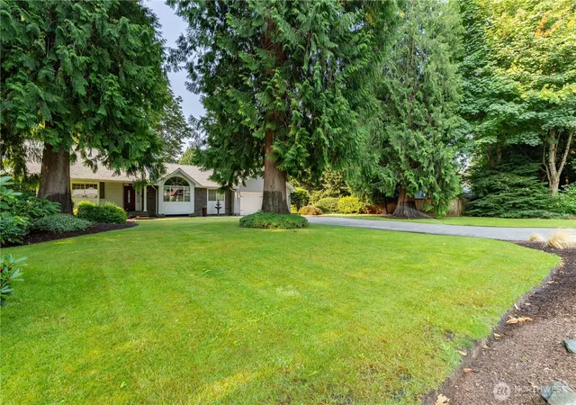 Photo 2 of Single family home for sale at 3223 Donnelly Dr Se, Olympia, WA 98501 | MLS# NWM2565982 | Listing updated on 2026-09-25