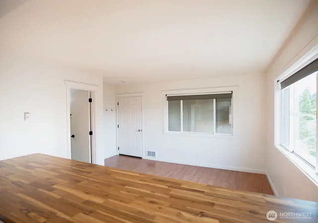 Photo 3 of Condo for sale at 250 Tucker Ave #18, Friday Harbor, WA 98250 | MLS# NWM2566014 | Listing updated on 2026-09-23