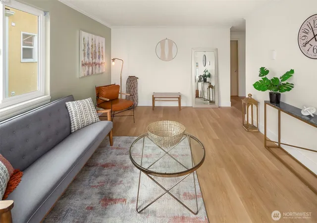 Photo 3 of Condo for sale at 506 N 45th Street #302, Seattle, WA 98103 | MLS# NWM2566046 | Listing updated on 2026-09-23