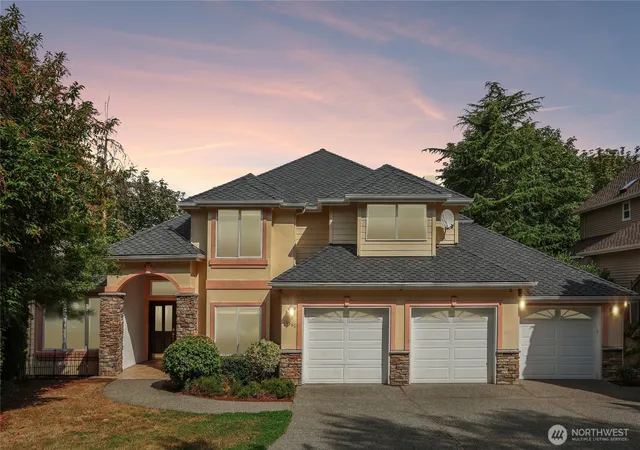 Photo 1 of Single family home for sale at 16580 Se 58th Place, Bellevue, WA 98006 | MLS# NWM2566055 | Listing updated on 2026-10-03
