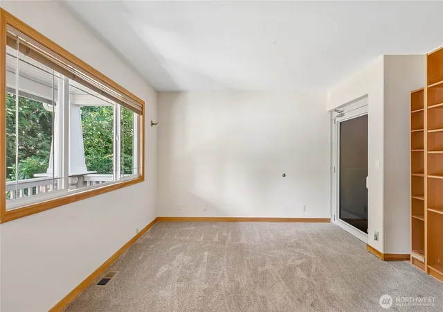 Photo 4 of Single family home for sale at 15816 84th Avenue NE, Kenmore, WA 98028 | MLS# NWM2566064 | Listing updated on 2026-09-28