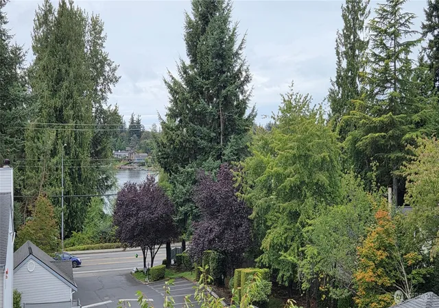 Photo 2 of Sale Pending at 11325 19th Avenue Se #B304, Everett, WA 98208 | MLS# NWM2566070 | Listing updated on 2026-09-24