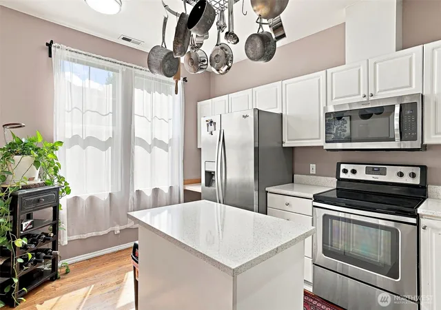 Photo 2 of Sale Pending at 23400 Lakeside Blvd E #7-4, Kent, WA 98032 | MLS# NWM2566093 | Listing updated on 2026-09-25