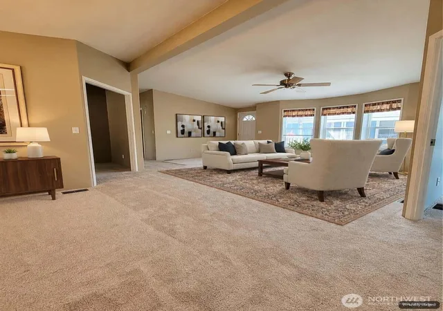 Photo 3 of Manufactured home for sale at 14727 43rd Avenue Ne #102, Marysville, WA 98271 | MLS# NWM2566102 | Listing updated on 2026-10-20