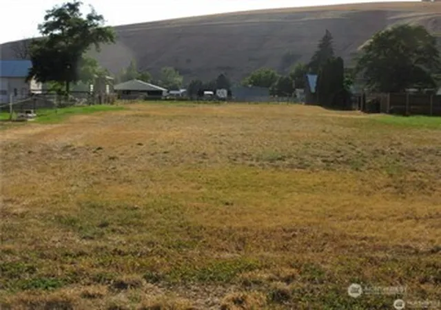 Photo 1 of Land for sale at 713 Stedman Rd, Dayton, WA 99328 | MLS# NWM2566117 | Listing updated on 2026-09-23