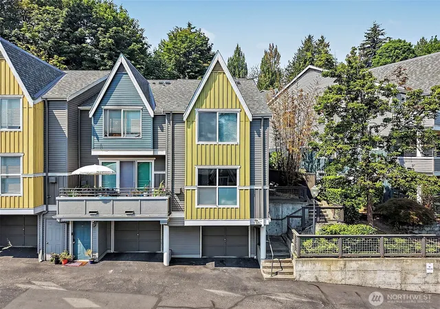 Photo 2 of Townhouse for sale at 1551 Cherrylane Ave S #1551, Seattle, WA 98144 | MLS# NWM2566157 | Listing updated on 2026-09-27