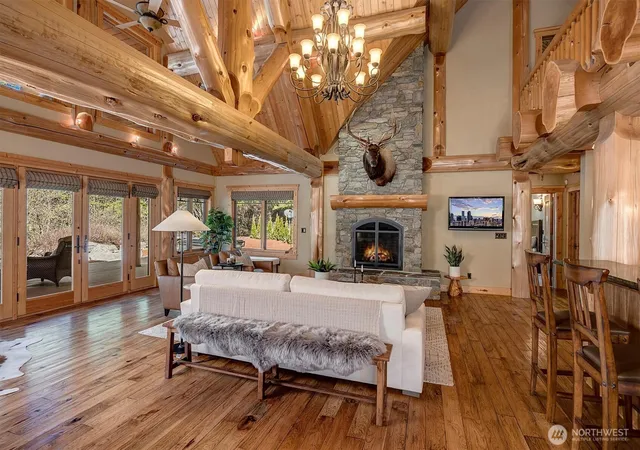Photo 3 of Single family home for sale at 51 Thimbleberry Ct, Cle Elum, WA 98922 | MLS# NWM2566158 | Listing updated on 2026-10-01