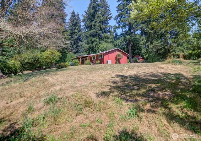 Photo 2 of Sale Pending at 3135 78th Avenue Se, Olympia, WA 98501 | MLS# NWM2566168 | Listing updated on 2026-10-01