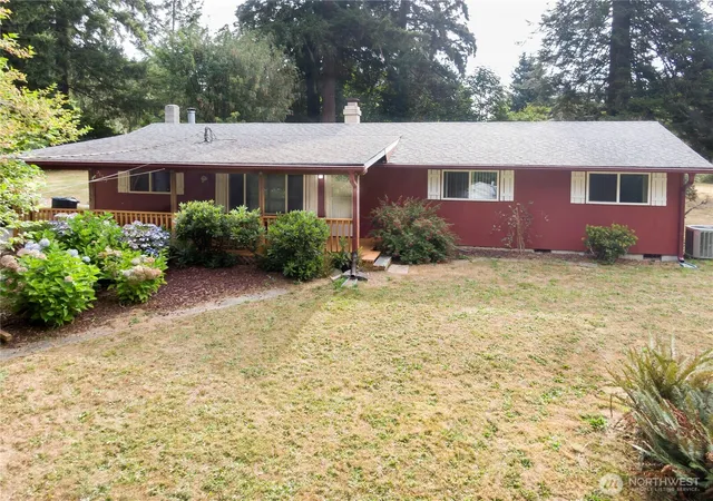 Photo 3 of Sale Pending at 3135 78th Avenue Se, Olympia, WA 98501 | MLS# NWM2566168 | Listing updated on 2026-10-01