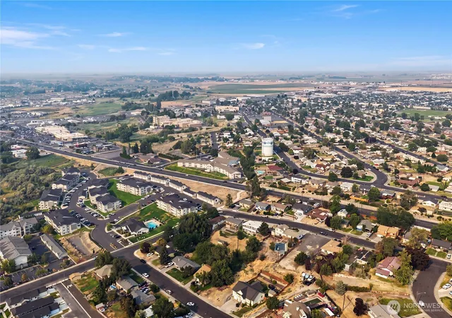 Photo 4 of Land for sale at 923 S Garden Dr, Moses Lake, WA 98837 | MLS# NWM2566175 | Listing updated on 2026-10-03