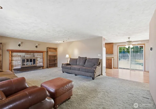 Photo 3 of Single family home for sale at 24325 16th Avenue S, Des Moines, WA 98198 | MLS# NWM2566208 | Listing updated on 2026-09-23