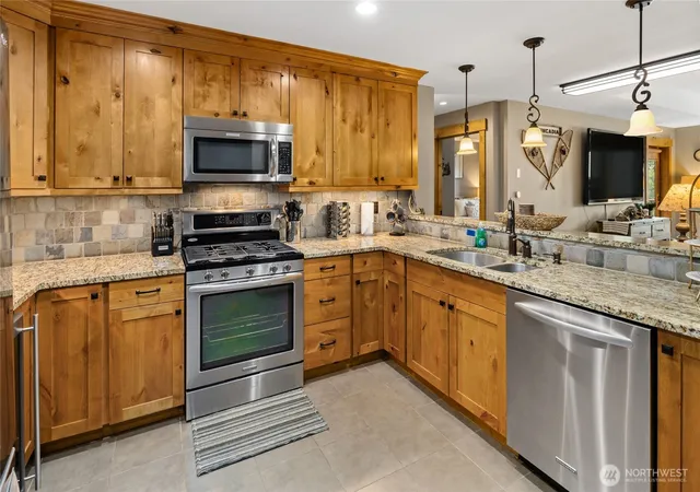 Photo 3 of Condo for sale at 3770 Suncadia Trl #207, Cle Elum, WA 98922 | MLS# NWM2566216 | Listing updated on 2026-09-23