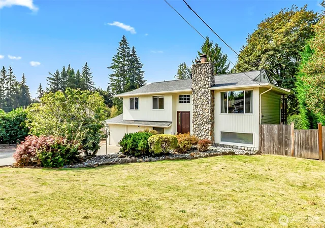 Photo 3 of Single family home for sale at 12726 Robinhood Ln, Snohomish, WA 98290 | MLS# NWM2566238 | Listing updated on 2026-09-25
