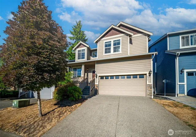 Photo 2 of Single family home for sale at 2523 10th Court Se, Olympia, WA 98501 | MLS# NWM2566242 | Listing updated on 2026-09-23