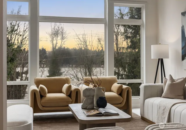 Photo 4 of Sale Pending at 1665 204th Avenue NE, Sammamish, WA 98074 | MLS# NWM2566250 | Listing updated on 2026-09-22