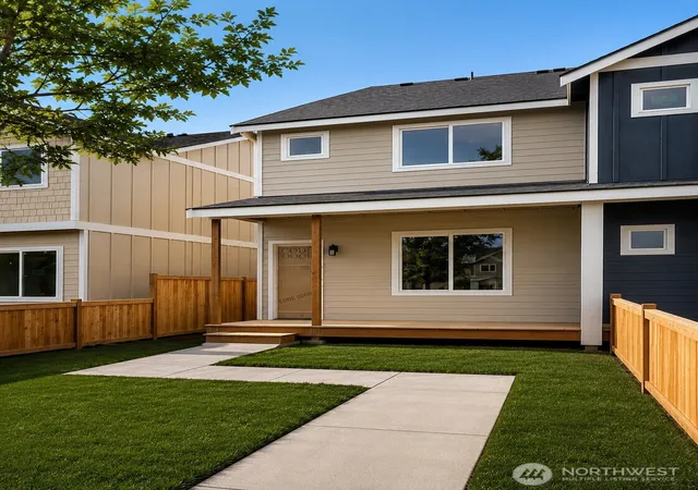 Photo 2 of Sale Pending at 4815 E Q St, Tacoma, WA 98404 | MLS# NWM2566253 | Listing updated on 2026-09-25