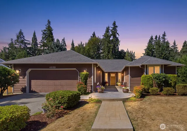 Photo 1 of Single family home for sale at 4529 168th Avenue Se, Bellevue, WA 98006 | MLS# NWM2566272 | Listing updated on 2026-09-23