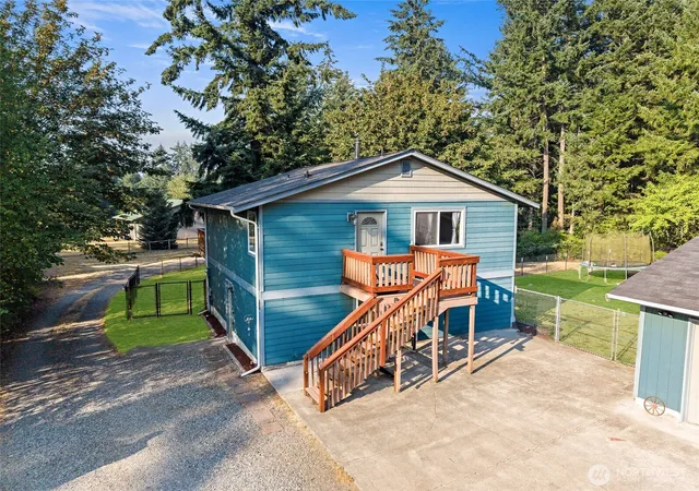 Photo 3 of Single family home for sale at 20710 128th Avenue Ct E, Graham, WA 98338 | MLS# NWM2566277 | Listing updated on 2026-09-30