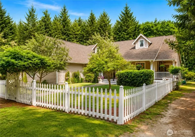 Photo 2 of Single family home for sale at 351 E Island Shrs Rd, Shelton, WA 98584 | MLS# NWM2566290 | Listing updated on 2026-09-23