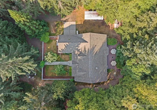 Photo 4 of Single family home for sale at 351 E Island Shrs Rd, Shelton, WA 98584 | MLS# NWM2566290 | Listing updated on 2026-09-23