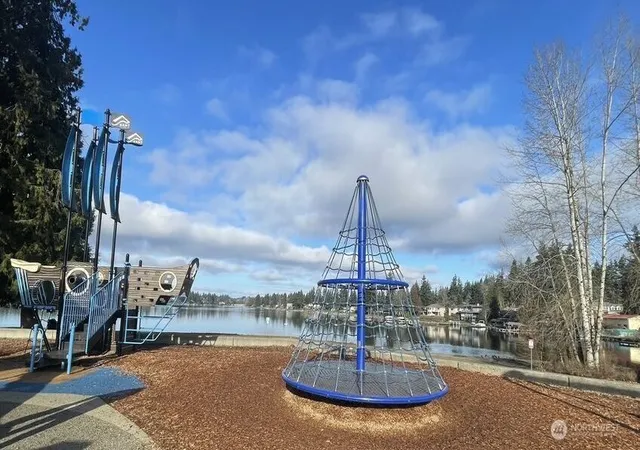 Photo 4 of Condo for sale at 13725 SE 258th Place #41, Kent, WA 98042 | MLS# NWM2566296 | Listing updated on 2026-09-23