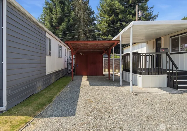 Photo 23 of Manufactured home for sale at 5620 112th Avenue Ct E #23, Puyallup, WA 98372 | MLS# NWM2566303 | Listing updated on 2026-10-07