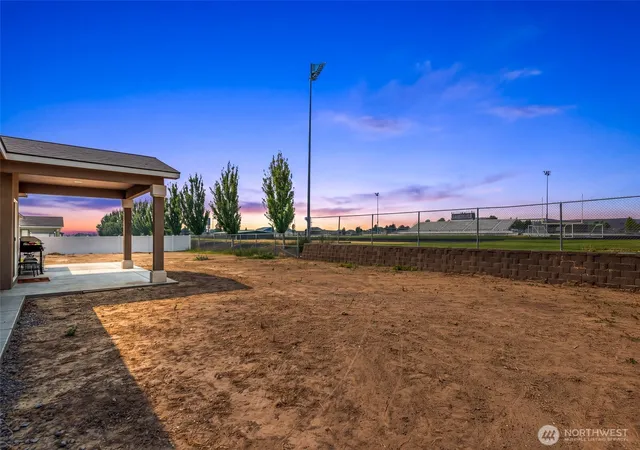 Photo 3 of Single family home for sale at 1505 7th Avenue Ne, Quincy, WA 98848 | MLS# NWM2566326 | Listing updated on 2026-09-23