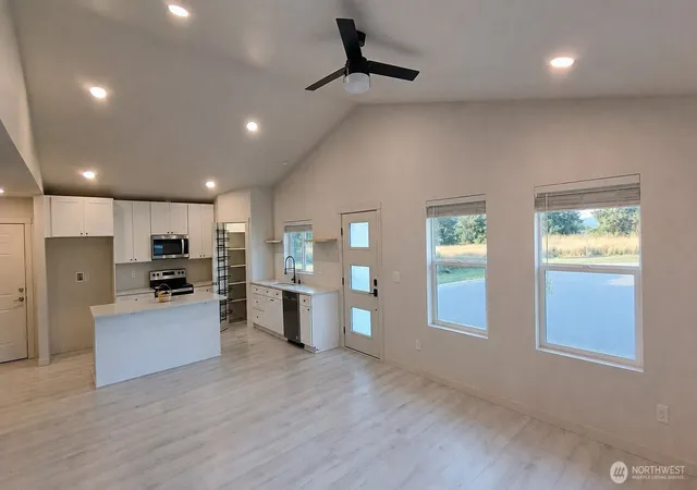Photo 2 of Sale Pending at 3004 Orange Ct, Winlock, WA 98596 | MLS# NWM2566333 | Listing updated on 2026-09-25