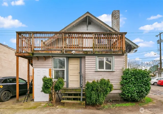 Photo 3 of Land for sale at 10531 Aurora Ave N, Seattle, WA 98133 | MLS# NWM2566364 | Listing updated on 2026-09-23