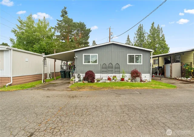 Manufactured home for sale at 2400 Donovan Ave #3, Bellingham, WA 98225 | MLS# NWM2566368