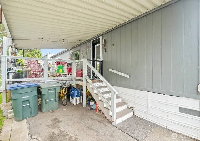Photo 4 of Manufactured home for sale at 2400 Donovan Ave #3, Bellingham, WA 98225 | MLS# NWM2566368 | Listing updated on 2026-09-23