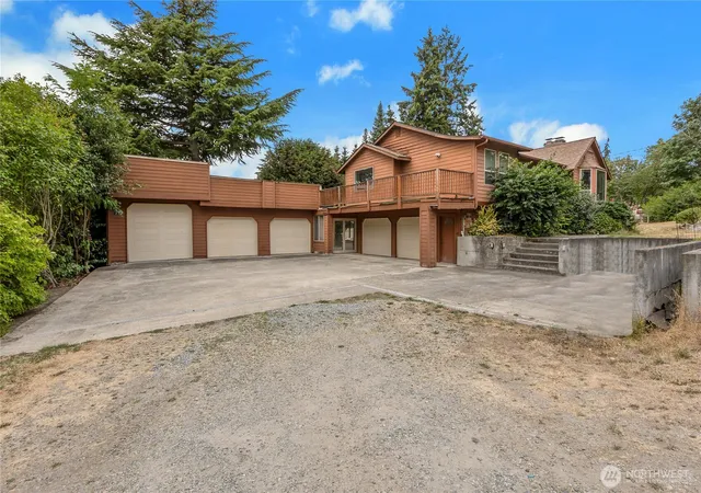 Photo 1 of Single family home for sale at 902 66th Ave E, Fife, WA 98424 | MLS# NWM2566392 | Listing updated on 2026-09-25