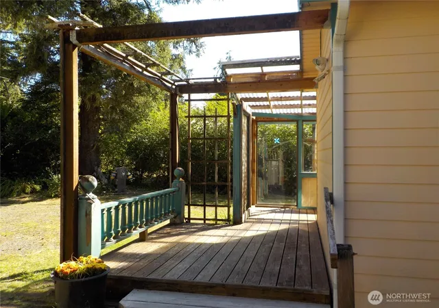 Photo 3 of Single family home for sale at 15701 Birch St, Long Beach, WA 98631 | MLS# NWM2566399 | Listing updated on 2026-09-17