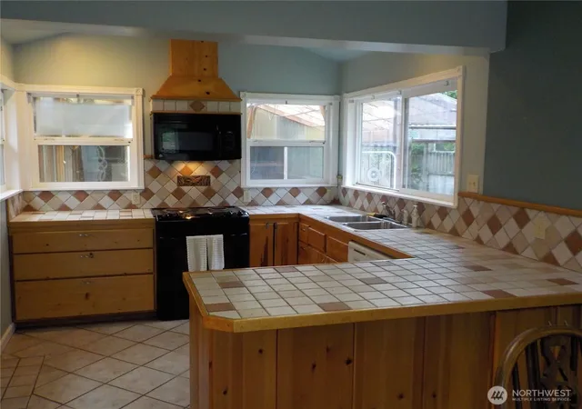 Photo 4 of Single family home for sale at 15701 Birch St, Long Beach, WA 98631 | MLS# NWM2566399 | Listing updated on 2026-09-17
