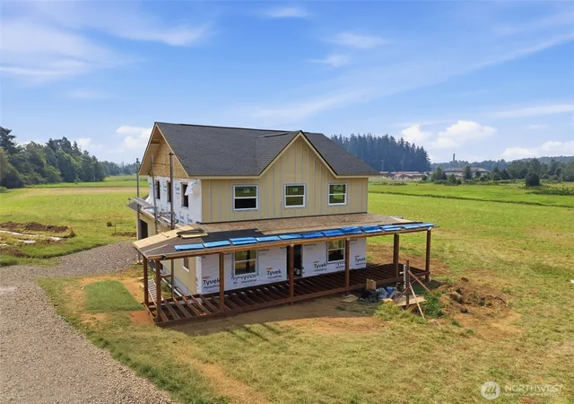 Photo 3 of Single family home for sale at 180 Sunburst Ln, Onalaska, WA 98570 | MLS# NWM2566401 | Listing updated on 2026-09-30
